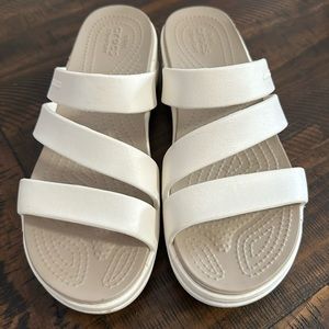 crocs sandals